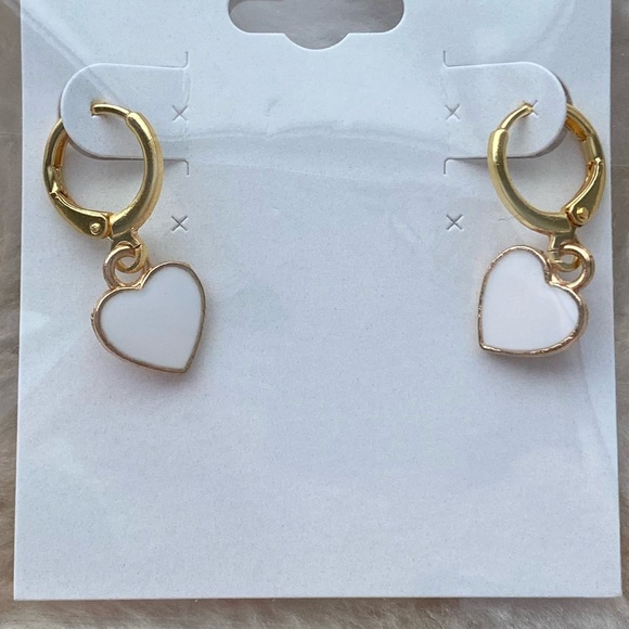 Last pair🤩 Gold White Heart Earrings - Picture 2 of 2